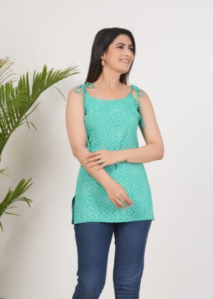 Women’s Green Printed Sleeveless Tie-Strap Top