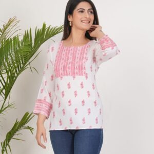Women’s White & Pink Printed Straight Kurti